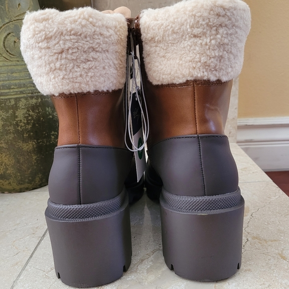 NWT Universal Thread Tiffy Duck Winter Boots - Picture 5 of 12